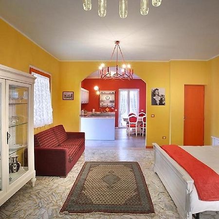 Attico Incerpi, Terrazza Sui Tetti Di Montecatini Terme公寓 外观 照片