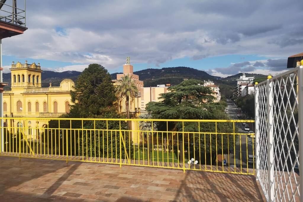 Attico Incerpi, Terrazza Sui Tetti Di Montecatini Terme公寓 外观 照片